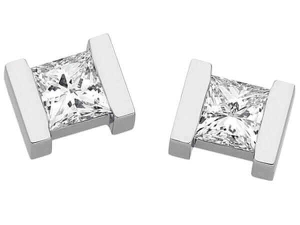 18ct White Gold Bar Set Diamond Earrings with princess cut diamonds C614 tension set.