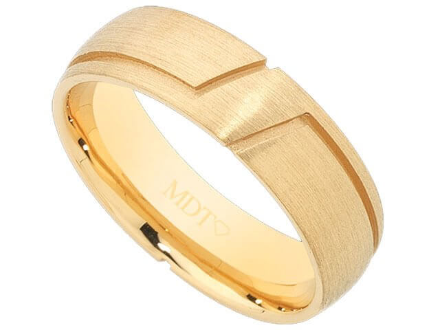 Yellow Gold Grooved Out Men's Ring C929