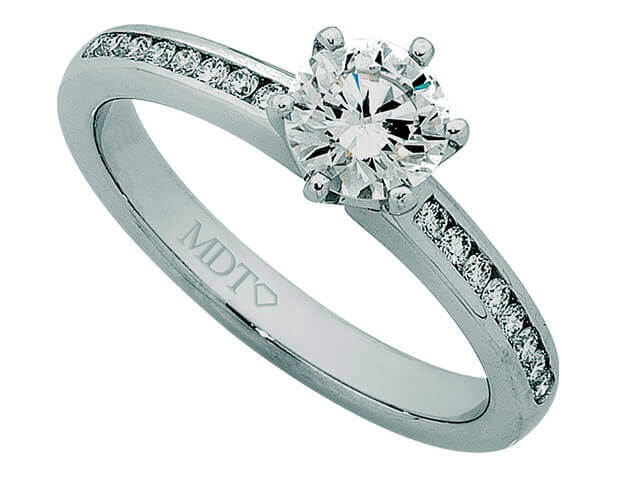 A White Gold Claw Set Round Diamond With channel Diamond Band C954