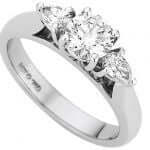 A beautiful White Gold Three Stone Diamond Ring C965 set in elegant white gold.