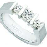 White Gold Three Stone Round Diamond Ring C970.