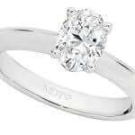 4 claw Oval diamond engagement ring C901.