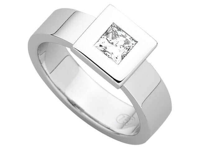 A stunning Bezel Set Princess Cut Diamond Ring C920 crafted in white gold for an elegant look.
