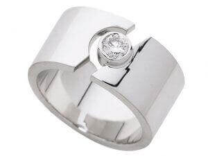 A White Gold Wide Split Band Diamond Ring C114 with a diamond set in the center, featuring a wide split band.