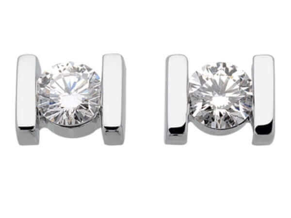 A pair of White Gold Bar Set Diamond Earrings C614 tension set.