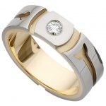 A Patterned Groove mens Diamond Ring C618 with a diamond in the center.