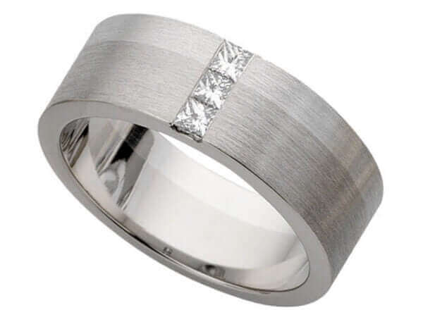 Flat Band With Channel Set Diamonds C629