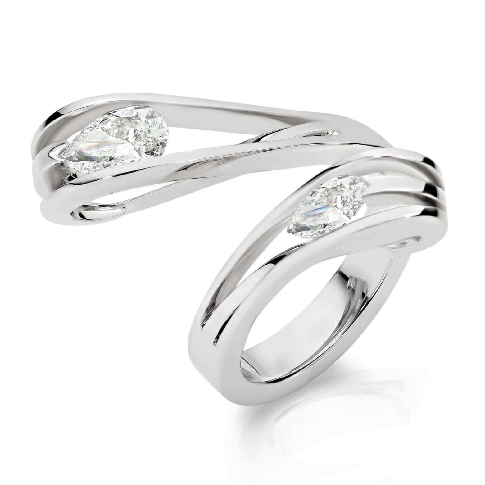 Freeflow- 2022 Jewellery Award design Finalist