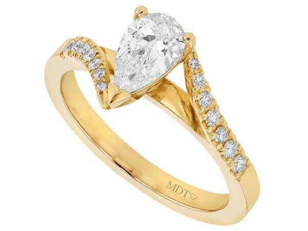 18ct yellow Gold Engagement Ring with Pear Diamond and swept band C1075.