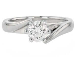 A brilliant cut diamond engagement ring with twist band in 18ct white gold -Top view