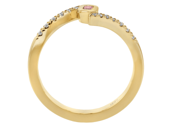 bezel set pink diamond ring with diamond band c798