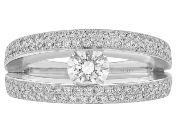 diamond tension set design with grain set split band c952