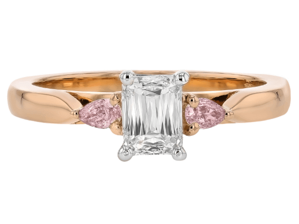 emerald trilogy ring with pear pink diamonds c1236