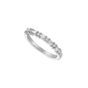 round and baguette diamond claw set wedding ring c463 1