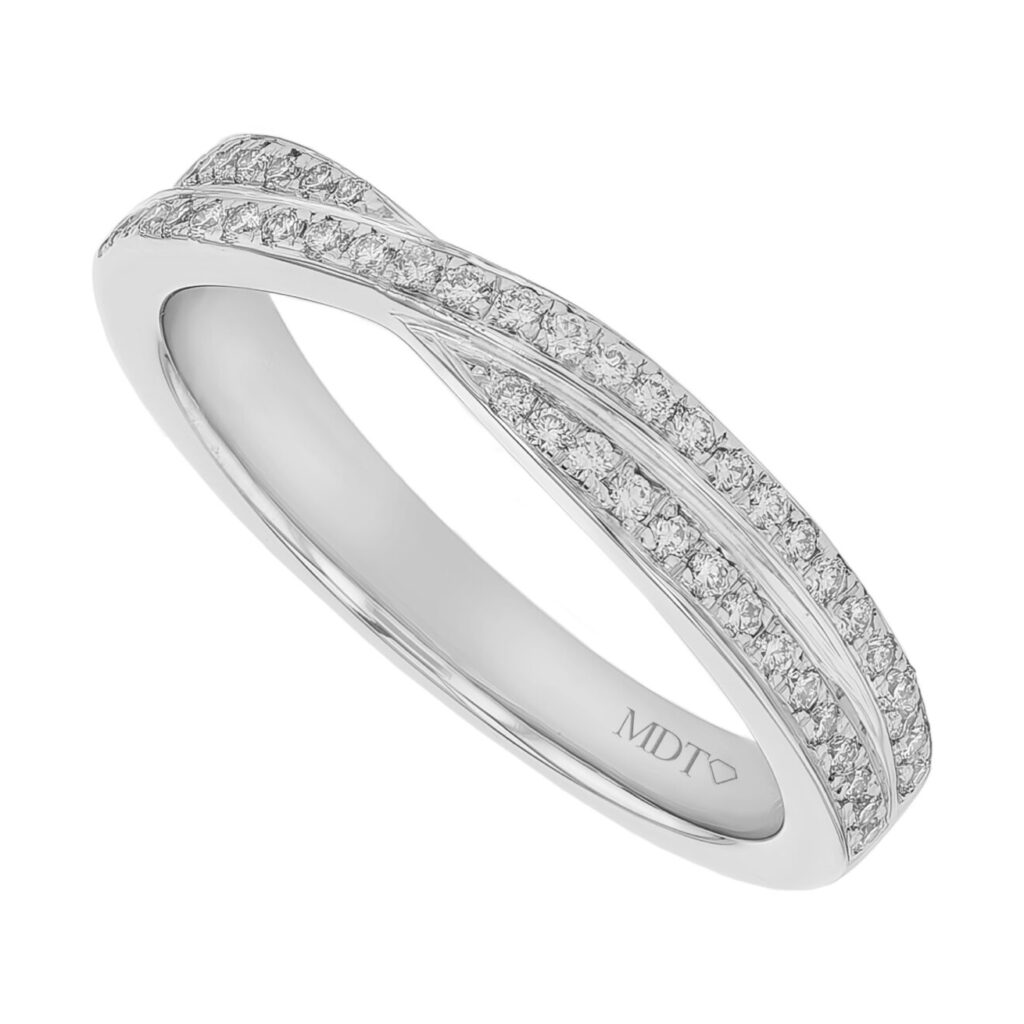 Grain Set Bow Ring with .005ct round Diamonds in Platinum C972