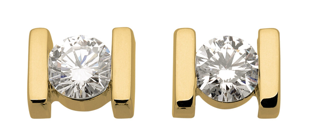 Yellow Gold Bar Set Diamond Stud Earrings C614