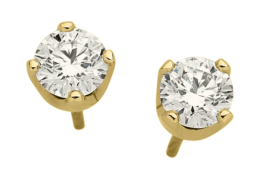 Four Claw Diamond Stud Earrings in Yellow Gold C904