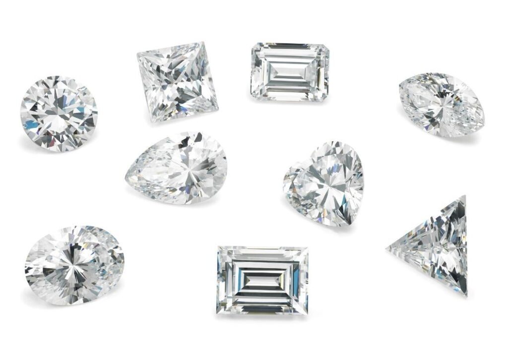 Diamond shapes guide showing round, princess, emerald, marquise, pear, heart, oval and trillion cut diamonds for engagement rings.