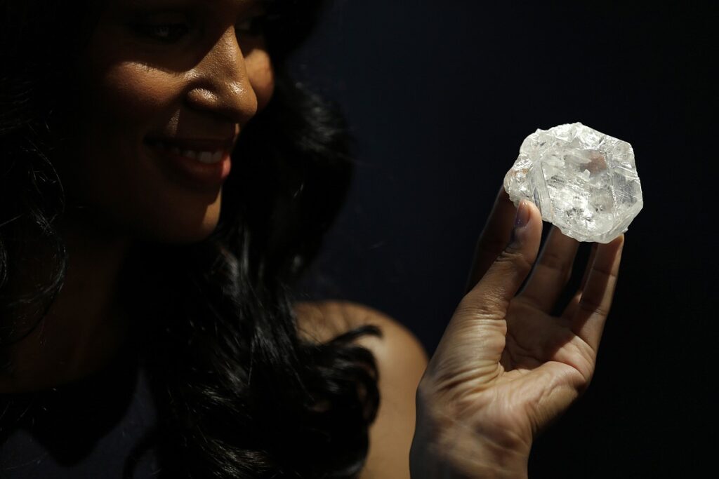 one of the worlds largest diamonds Lesedi La Rona help sizably in a hand