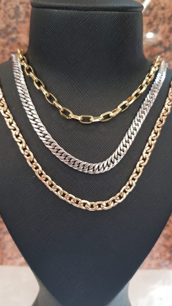 different chains in yellow gold rose gold and white gold