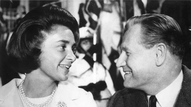 nelson and happy rockefeller smiling and staring into eachothers eyes, Happy wearing signature collectors jewellery