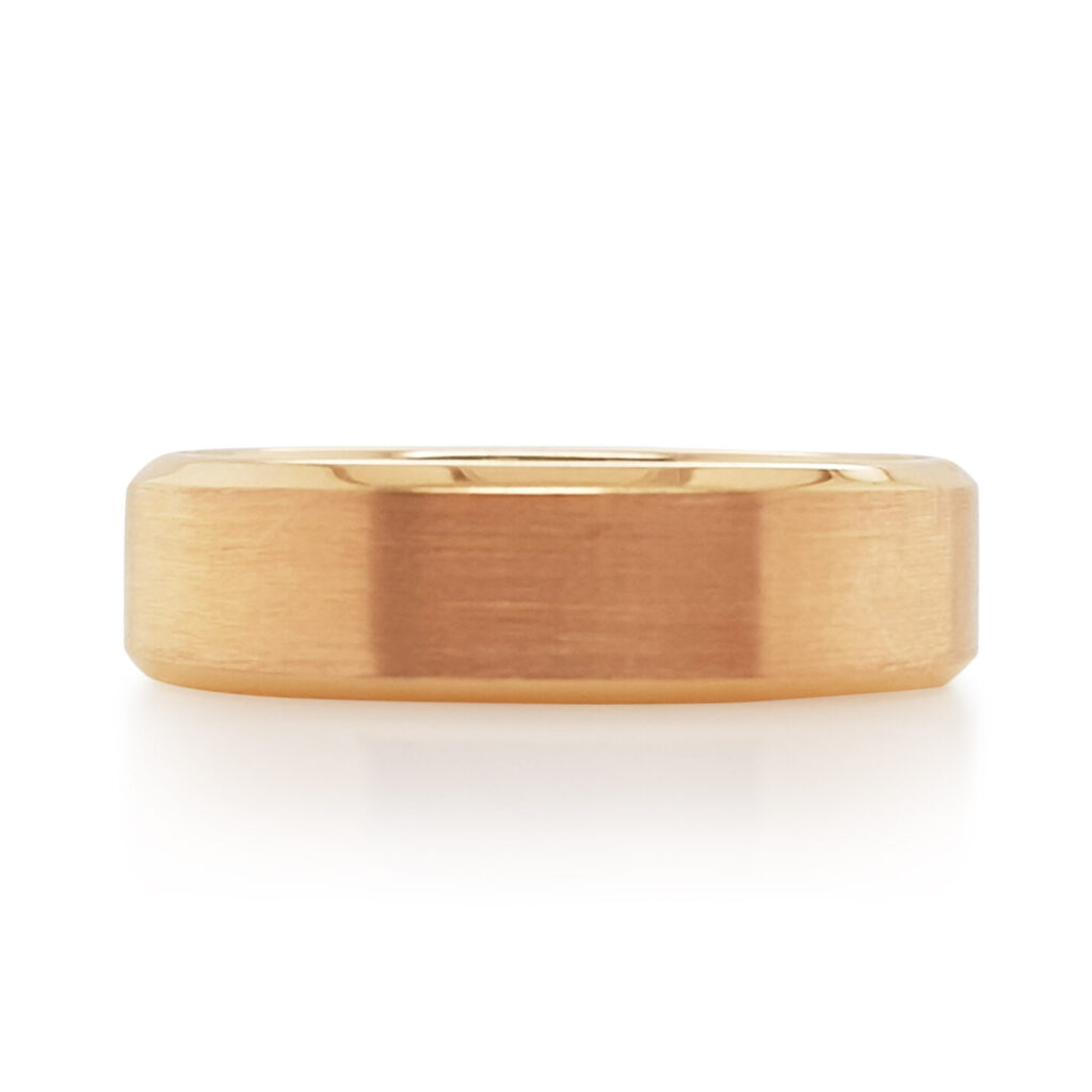 Custom Men’s Flat Bevel Edge Wedding Ring in 18ct Rose Gold