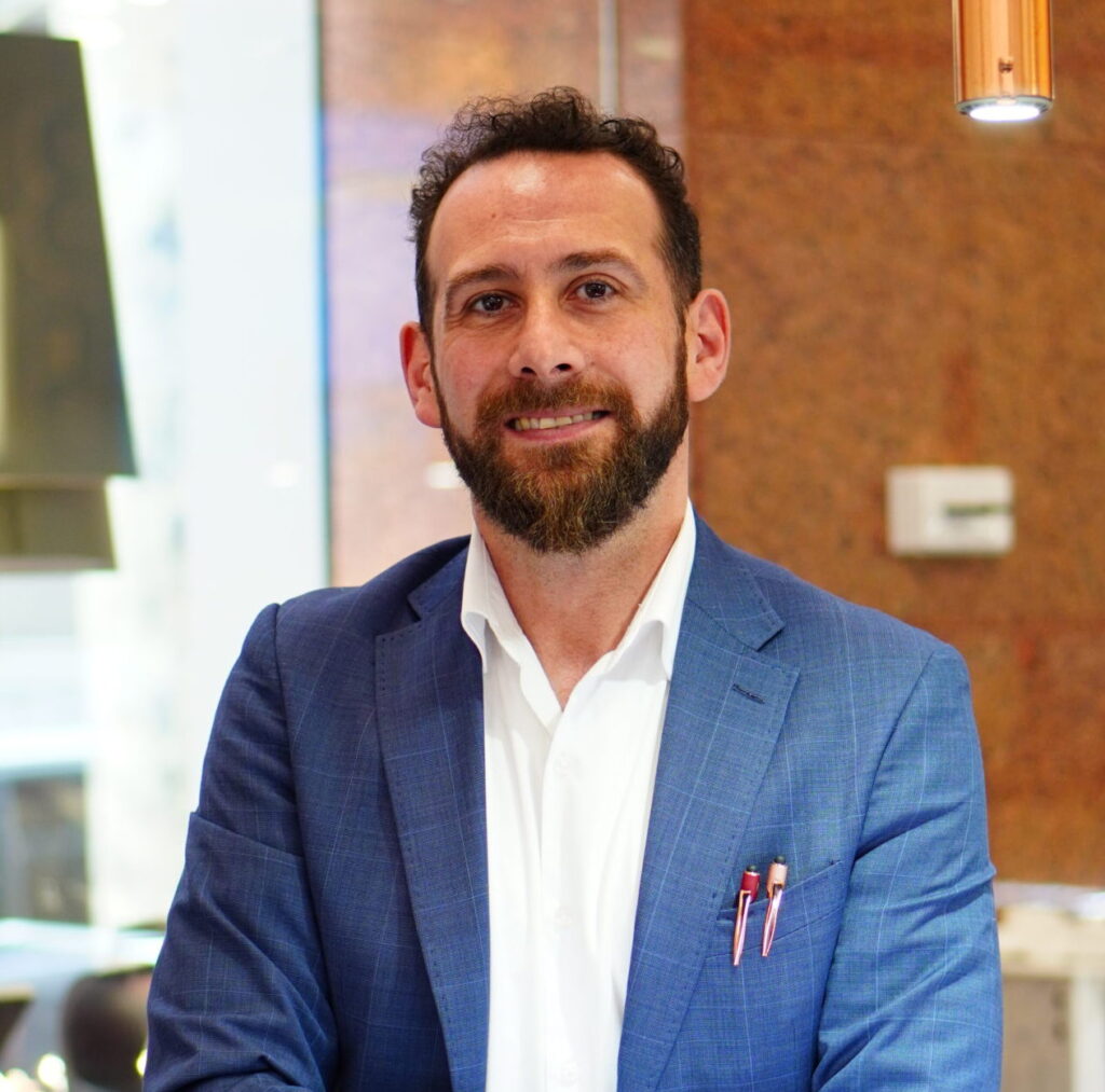 Kosta Theochari, jeweller, diamond grader and Co-Director of MDT DESIGN, continuing his family’s legacy of handmade jewellery in Melbourne.